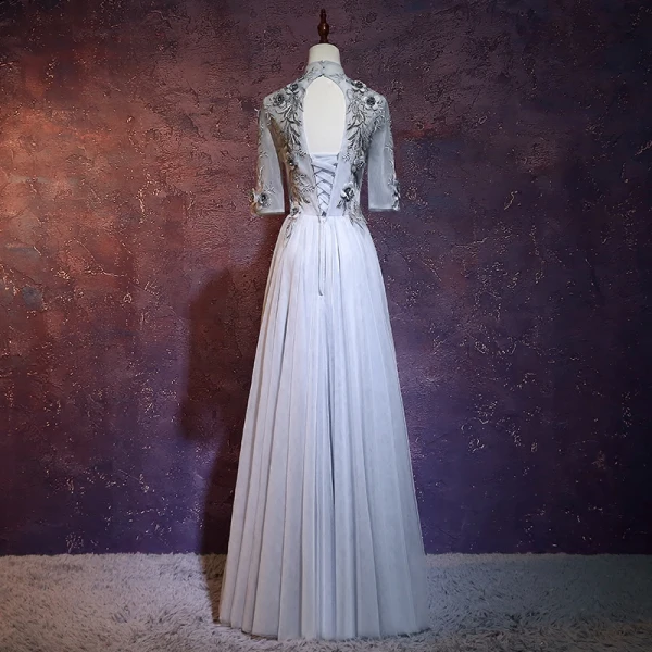 Charming Grey Evening Dresses 2018 A-Line / Princess High Neck 1/2 Sleeves Appliques Flower Embroidered Floor-Length / Long Ruffle Backless Formal Dresses