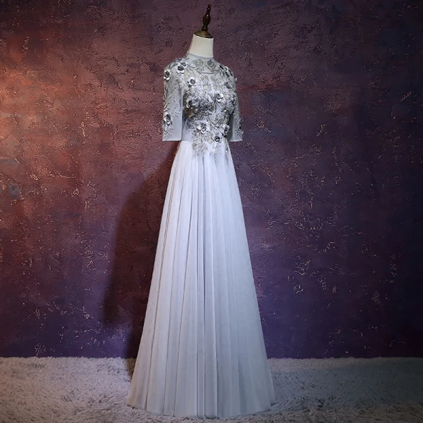 Charming Grey Evening Dresses 2018 A-Line / Princess High Neck 1/2 Sleeves Appliques Flower Embroidered Floor-Length / Long Ruffle Backless Formal Dresses