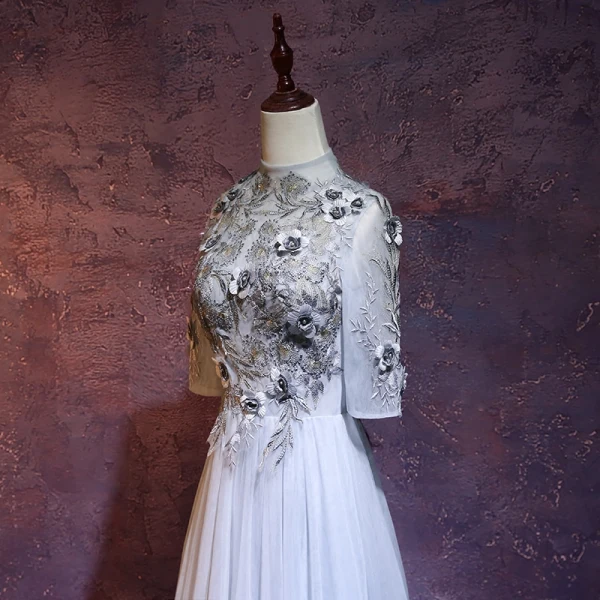 Charming Grey Evening Dresses 2018 A-Line / Princess High Neck 1/2 Sleeves Appliques Flower Embroidered Floor-Length / Long Ruffle Backless Formal Dresses