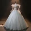 Style Audrey Hepburn Plumes Hiver Manches Longues Robe De Bal 2024 Gris Robe Boule Bretelles croisées Robe De Cérémonie
