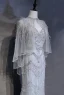 High End Silber Abendkleider 2019 Meerjungfrau V-Ausschnitt Handgefertigt Perlenstickerei Kristall Perle Strass Ärmellos Rückenfreies Sweep / Pinsel Zug Festliche Kleider