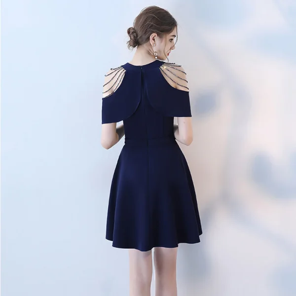 Simple Bleu Roi de retour Robe De Graduation 2018 Princesse Perlage épaules Manches Courtes Courte Robe De Ceremonie