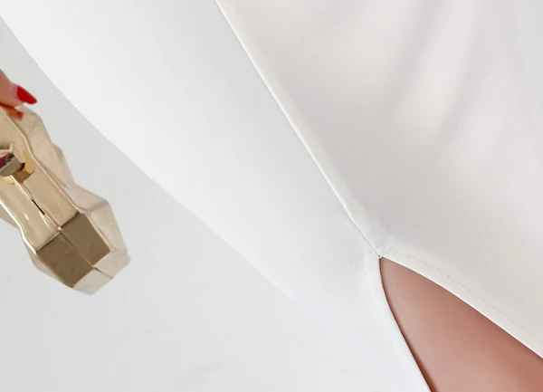 Chic / Belle Couleur Unie Ivoire Robe De Soirée 2019 Trompette / Sirène De l'épaule Faux Diamant En Dentelle Fleur Manches Courtes Dos Nu Fendue devant Longue Robe De Ceremonie