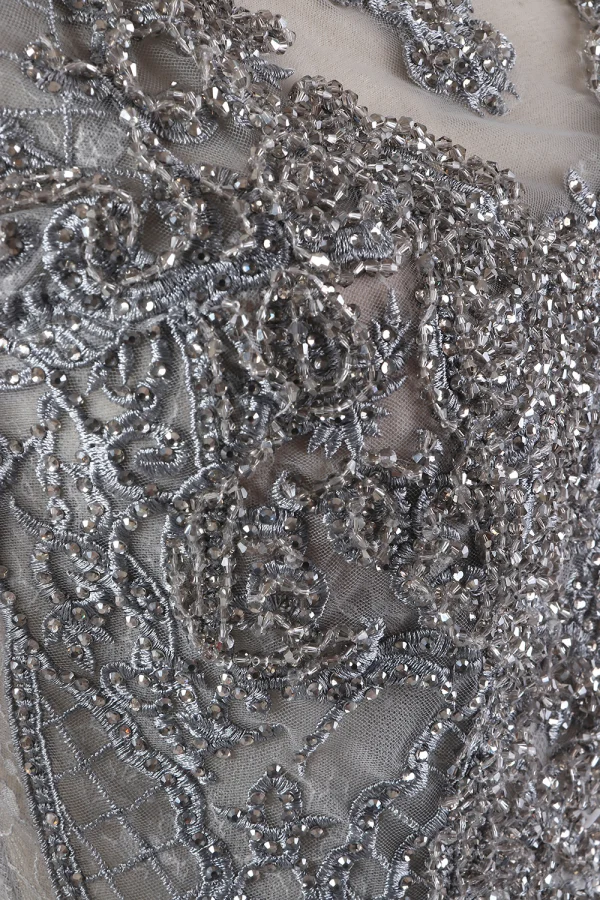 Luxe Élégant Beige Fait main Robe De Soirée 2020 Princesse U-Cou Perlage Gland Cristal Faux Diamant En Dentelle Fleur Sans Manches Dos Nu Train De Balayage Robe De Ceremonie