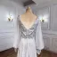 Charmant High End Beige Abendkleider 2021 A Linie V-Ausschnitt Perlenstickerei Strass Pailletten Lange Ärmel Rückenfreies Sweep / Pinsel Zug Abend Festliche Kleider