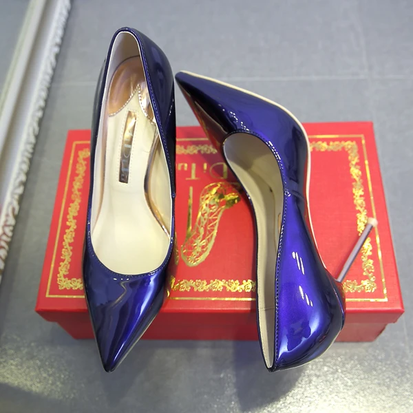 Schöne Beige Freizeit Pumps 2020 Lackleder 8 cm Stilettos Spitzschuh Pumps