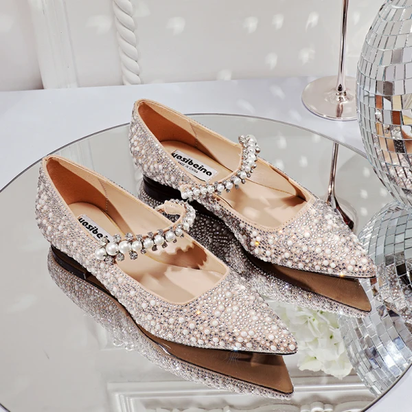 Charming Nude Pearl Rhinestone Wedding Shoes 2020 7 cm Stiletto Heels Pointed Toe Wedding Pumps