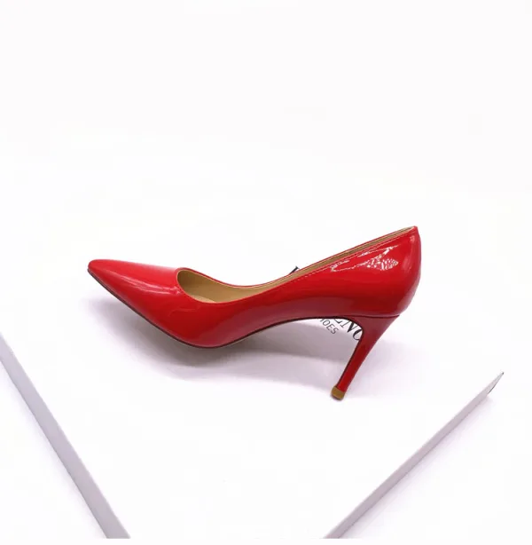 Modest / Simple Black Office OL Leather Pumps 2020 Patent Leather 8 cm Stiletto Heels Pointed Toe Pumps