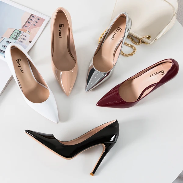 Schöne Silber Cocktail Lackleder Pumps 2020 10 cm Stilettos Spitzschuh Pumps