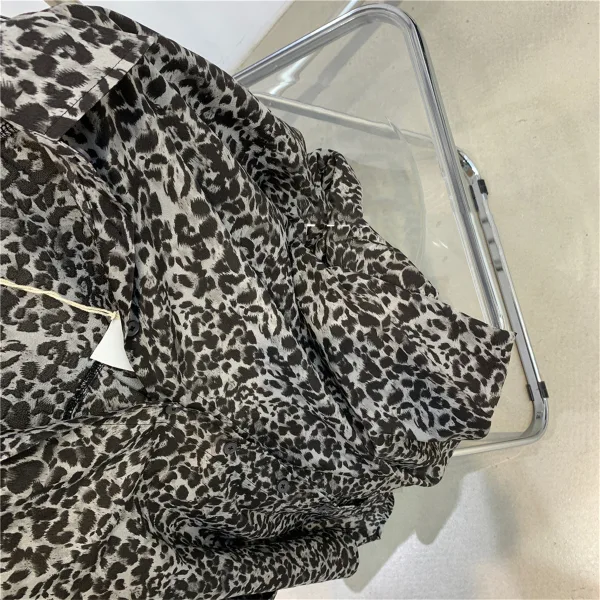 Mote Kaffe Løs Gateklær Leopard Bluser 2021 Chiffon V-Hals Langermede Kvinners Topper Bluser