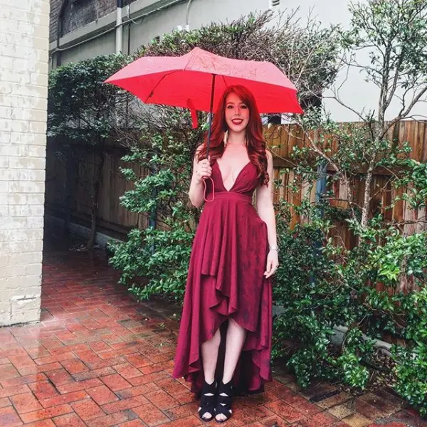 Chic / Belle Bordeaux Robes longues 2018 Princesse Noeud Asymétrique Bretelles Spaghetti Fond croisé plongeant Sans Manches Vêtements Femme