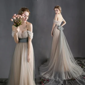 Chic Belle Gris Robe De Soirée 2017 Princesse Fermeture Éclair Bustier Dentelle Rayé Papillon Soirée Robe De Ceremonie