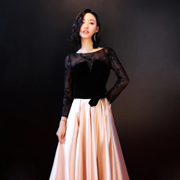 Chic / Beautiful Evening Dresses  2018 A-Line / Princess Lace U-Neck Floor-Length / Long Black Backless Beading Embroidered Evening Party Formal Dresses