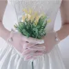 Modest / Simple White Bridal Gloves 2020 Beading Pearl Tulle Prom Wedding Accessories
