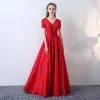 Chic / Beautiful Red Evening Dresses  2017 A-Line / Princess V-Neck Lace Striped Appliques Backless Embroidered Charmeuse Formal Dresses