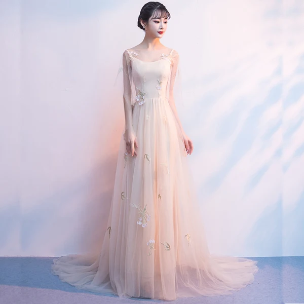 Chic / Beautiful Court Train Champagne Evening Dresses 2018 A-Line / Princess U-Neck Tulle Zipper Up Appliques Backless Embroidered Formal Dresses
