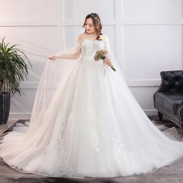 Fabulous White Ball Gown Plus Size Wedding Dresses 2019 Lace Tulle Appliques Backless Strapless Chapel Train Wedding