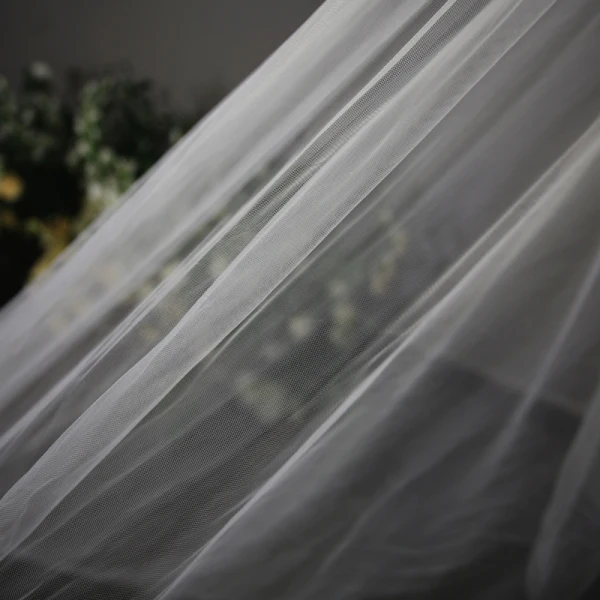 Affordable White 3D Lace Wedding Veils Chiffon Embroidered Chapel Train Lace Wedding Accessories 2019