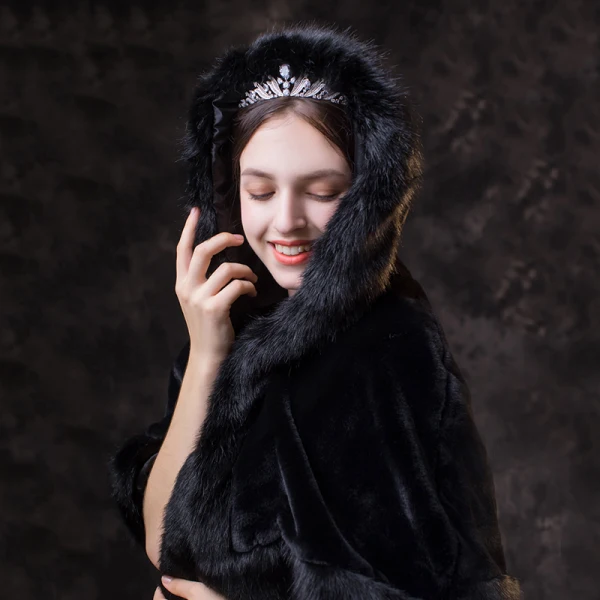 Classy Glamorous Black shawl 2020 Suede Polyester Shawls High Neck Bridal Wedding Prom Winter Accessories