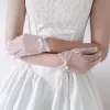 Modest / Simple White Bridal Gloves 2020 Beading Pearl Tulle Prom Wedding Accessories