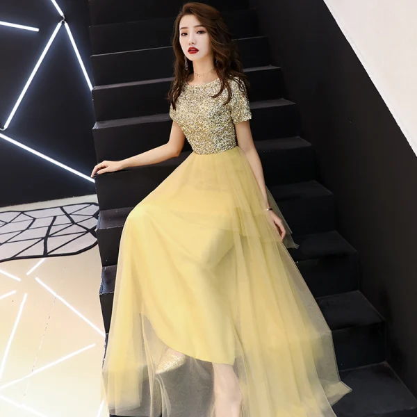 Affordable Gold Sequins Evening Dresses 2019 A-Line / Princess Scoop Neck Short Sleeve Floor-Length / Long Cascading Ruffles Formal Dresses