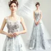 Romantic Grey Evening Dresses  2019 A-Line / Princess U-Neck Sleeveless Appliques Lace Pearl Printing Flower Floor-Length / Long Ruffle Backless Formal Dresses