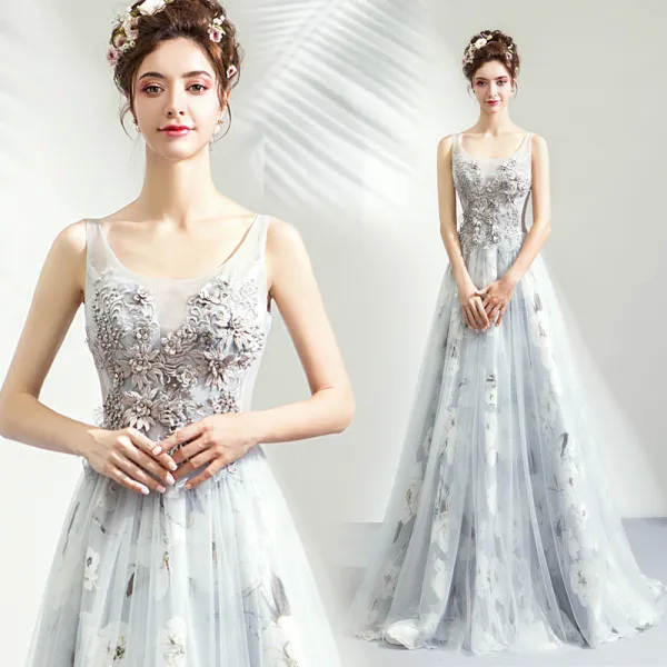 Romantic Grey Evening Dresses  2019 A-Line / Princess U-Neck Sleeveless Appliques Lace Pearl Printing Flower Floor-Length / Long Ruffle Backless Formal Dresses