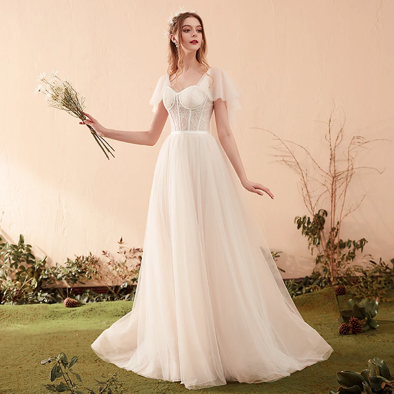 white christmas dresses Champagne Bridal Áo Dài Modern Vietnamese Wedding Dress Tulipe main image 0