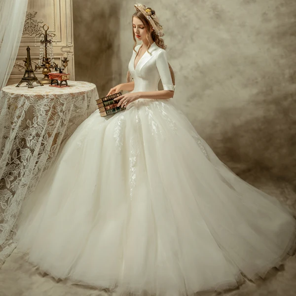 Audrey Hepburn Style Ivory Wedding Dresses 2019 A-Line / Princess V-Neck 1/2 Sleeves Backless Floor-Length / Long Ruffle