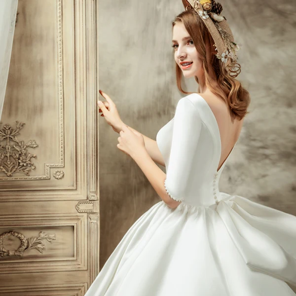 Vintage / Retro Ivory Satin Wedding Dresses 2019 Ball Gown Scoop Neck 1/2 Sleeves Backless Cathedral Train Ruffle