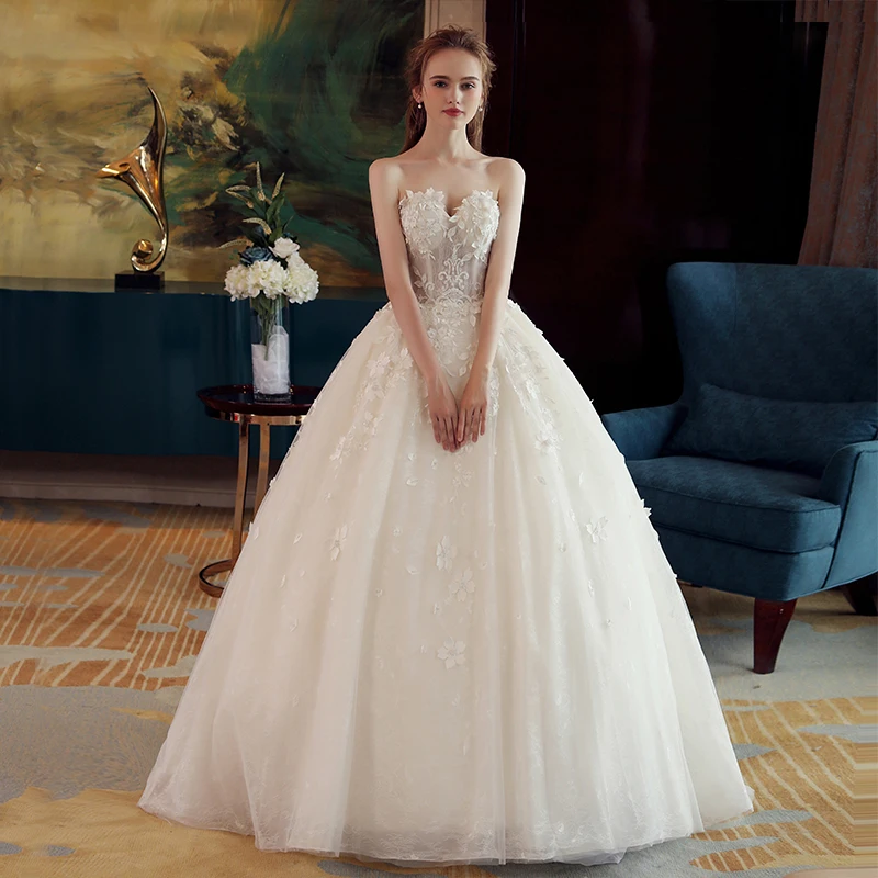 Stilig Elfenben Brudekjoler 2019 Ballkjole Kjæreste Uten Ermer Ryggløse Appliques Blonder Beading Perle Domstol Tog Buste
