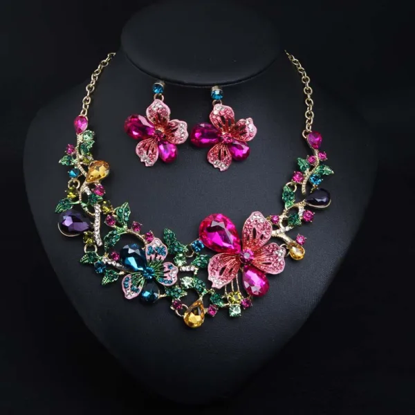 Fint Grön Rhinestone Afton Bal Örhängen Halsband Tillbehör 2023 Legering