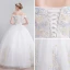Coloré Ivoire Robe De Mariée 2019 Princesse De l'épaule Manches Courtes Dos Nu Appliques En Dentelle Paillettes Perlage Longue Volants