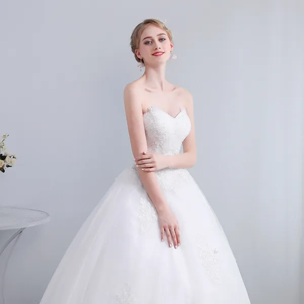 Beste Elfenben Korsett Brudekjoler 2019 Prinsesse Kjæreste Uten Ermer Ryggløse Appliques Blonder Beading Glitter Tyll Lange Buste