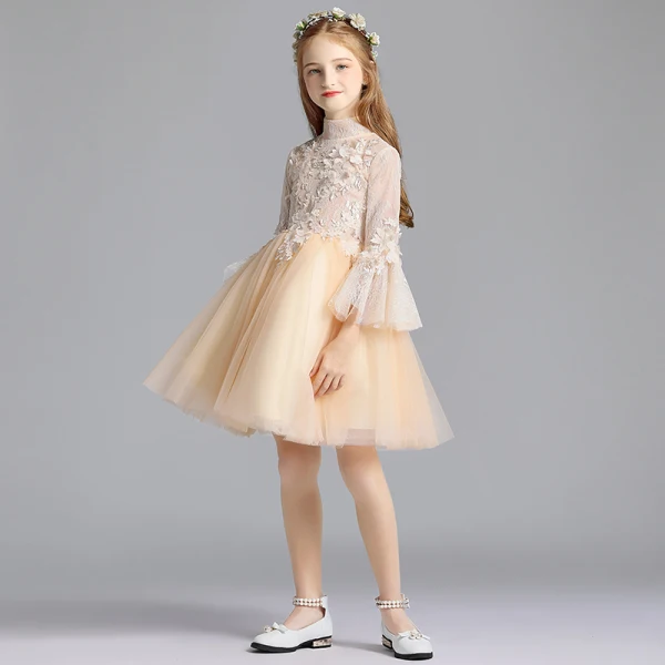 Chic / Beautiful Champagne Flower Girl Dresses 2019 A-Line / Princess High Neck Long Sleeve Appliques Lace Short Ruffle Wedding Party Dresses