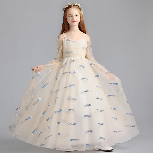 Lovely Champagne Flower Girl Dresses 2019 A-Line / Princess Off-The-Shoulder Shoulders 3/4 Sleeve Embroidered Floor-Length / Long Ruffle Wedding Party Dresses