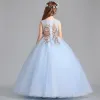 Hermoso Azul Cielo Vestidos para niñas 2019 A-Line / Princess Scoop Escote Sin Mangas Bordado Flor Perla Lentejuelas Largos Ruffle Vestidos para bodas