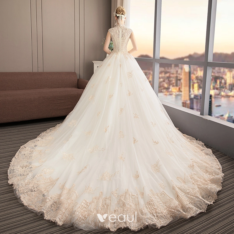 Chinese style Champagne Wedding Dresses 2019 A-Line / Princess High Neck  Sleeveless Appliques Lace Sequins Beading Cathedral Train Ruffle
