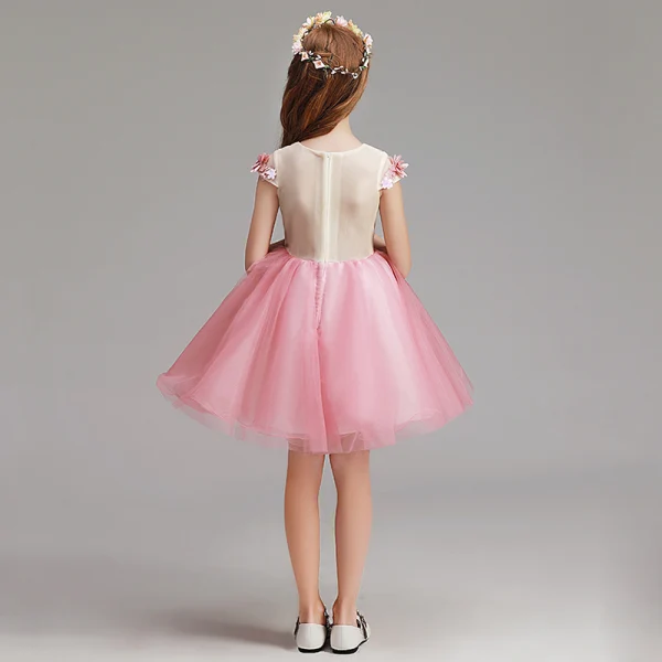 Chic / Beautiful Candy Pink Flower Girl Dresses 2019 A-Line / Princess Scoop Neck Cap Sleeves Appliques Flower Pearl Short Ruffle Wedding Party Dresses
