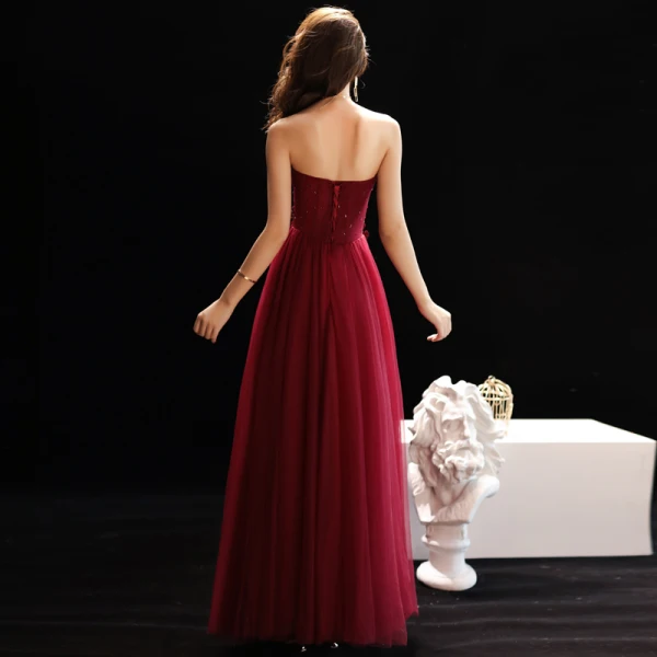Elegant Burgunder Selskapskjoler 2019 Prinsesse Kjæreste Uten Ermer Appliques Blomst Beading Lange Buste Ryggløse Formelle Kjoler