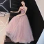 Elegant Rødmende Rosa Ballkjoler 2019 Prinsesse Sløyfe Kjæreste Uten Ermer Appliques Blonder Blomst Perle Rhinestone Lange Buste