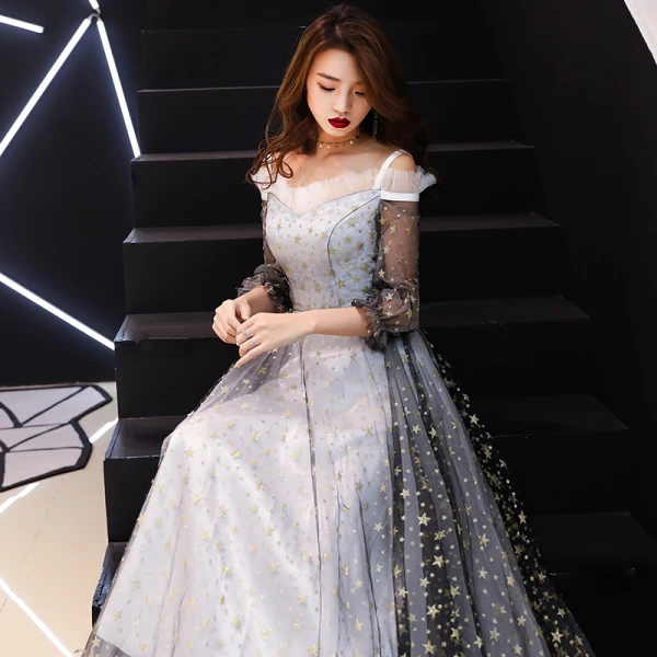 Chic / Belle Gris Robe De Soirée 2019 Princesse De l'épaule épaules Gonflée 3/4 Manches Glitter Étoile Longue Volants Dos Nu Robe De Ceremonie