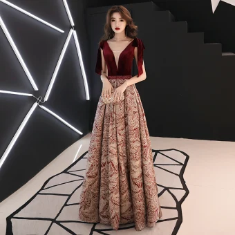 Sexy Bordeaux Robe De Soirée 2019 Princesse V Cou Sans Manches Impression Fleur Polyester Perlage Ceinture Longue Volants Dos Nu Robe De Ceremonie