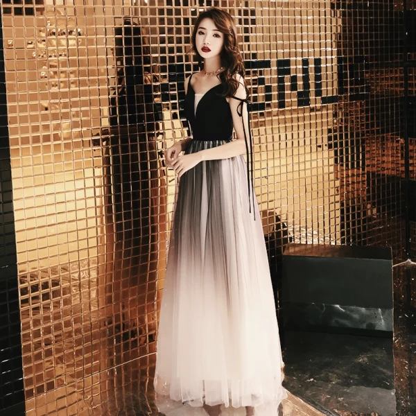 Affordable Black Gradient-Color Ivory Prom Dresses 2019 A-Line / Princess V-Neck Sleeveless Floor-Length / Long Ruffle Backless Formal Dresses