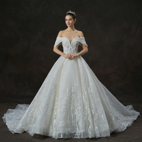 Lyx Champagne Bröllopsklänningar 2019 Prinsessa Av Axeln Korta ärm Halterneck Appliqués Spets Beading Glittriga / Glitter Tyll Cathedral Train Ruffle