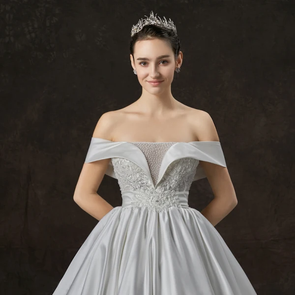 Élégant Ivoire Satin Robe De Mariée 2019 Princesse De l'épaule Manches Courtes Dos Nu Faux Diamant Perlage Perle Cathedral Train Volants
