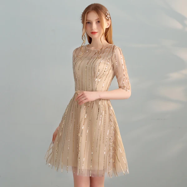 Chic / Beautiful Gold Homecoming Graduation Dresses 2018 A-Line / Princess Scoop Neck 1/2 Sleeves Metal Sash Sequins Short Formal Dresses