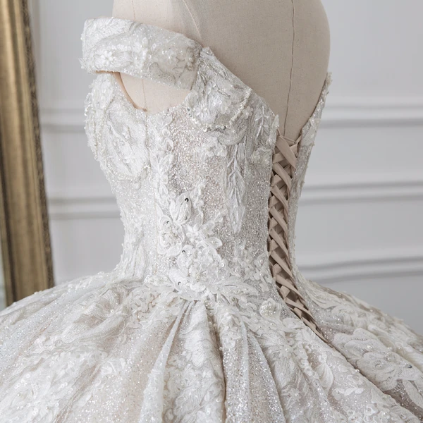 Luxury / Gorgeous Champagne Wedding Dresses 2019 Ball Gown Off-The-Shoulder V-Neck Short Sleeve Backless Appliques Lace Pearl Beading Glitter Polyester Cathedral Train Ruffle