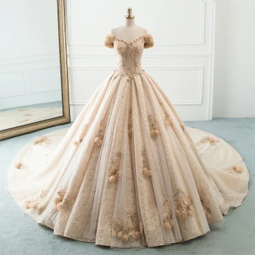 Luxe Champagne Robe De Mariée 2019 Princesse De L Épaule Gonflée Fleur Manches Courtes Dos Nu Perlage Perle Faux Diamant Cathedral Train Volants