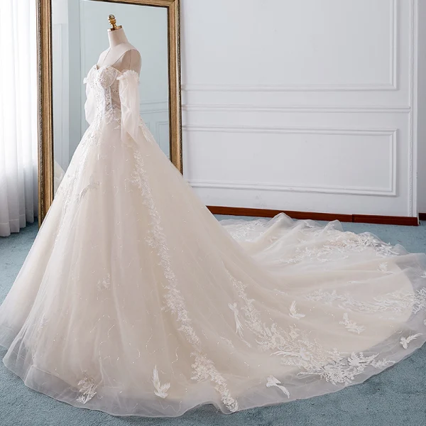 Elegant Champagne Brudekjoler 2019 Prinsesse Kjæreste Avtakbar 3/4 Ermer Ryggløse Appliques Blonder Beading Glitter Tyll Cathedral Train Buste